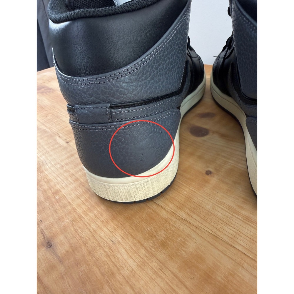 Jordan Air Jordan 1 Mid Mens Size 12 Dark Grey Black 554724-041 Basketball Shoes - Picture 6 of 9